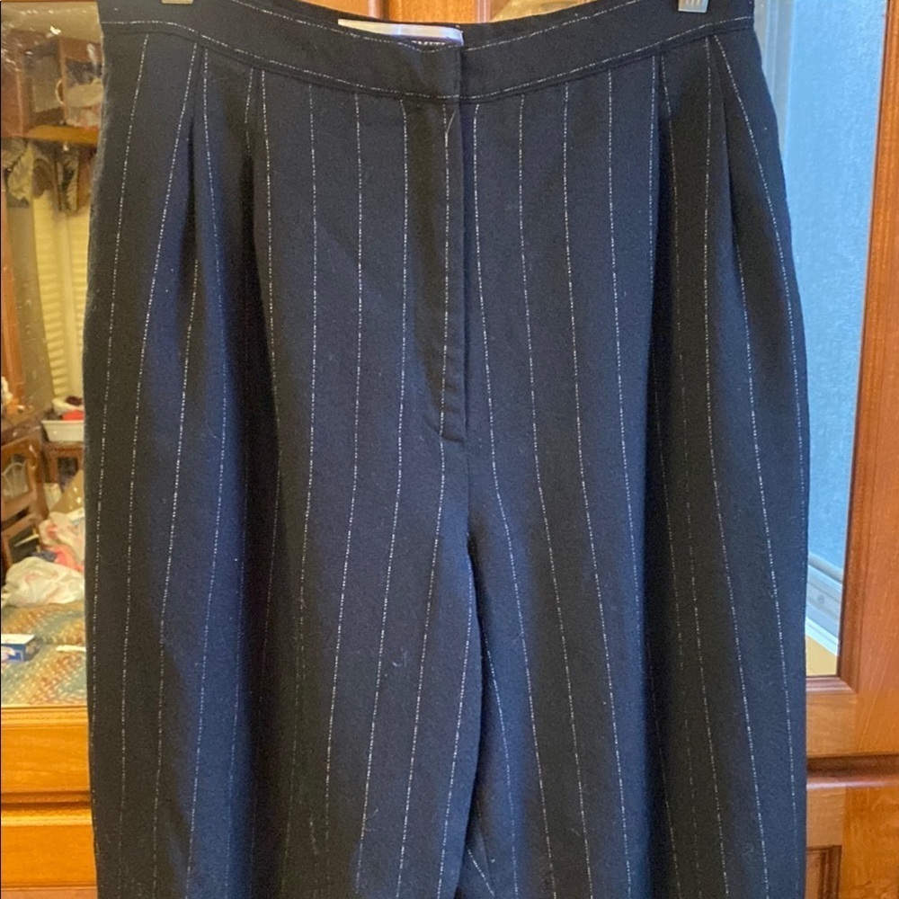 Vintage Amanda Smith Size 12 Black Pinstripe Pure Wool Trousers